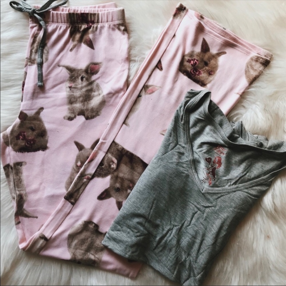 verses johnson || Bunny Print Pajama Set - Pink